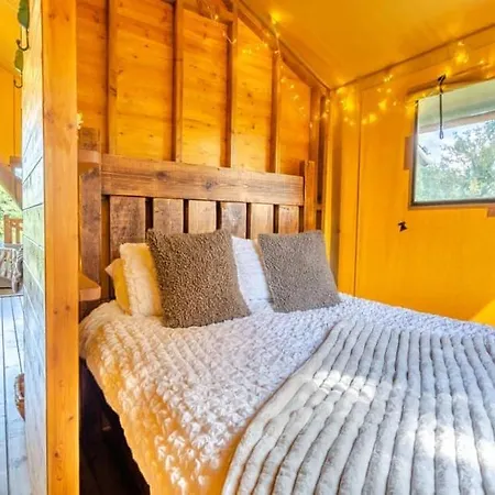 Little North Field Family Safari Tent Glamping Near 럭셔리텐트 *