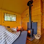 Luxury tent Little North Field Family Safari Tent Glamping Near Harrogate